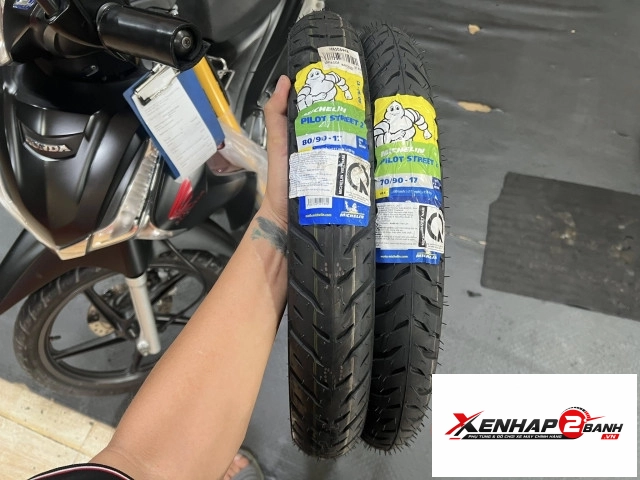Lốp michelin pilot street 2 7090-17 - 8090-17 - 1