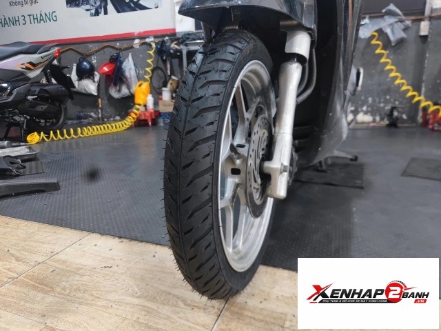 Vỏ michelin pilot street 2 size 8090-16 - 3