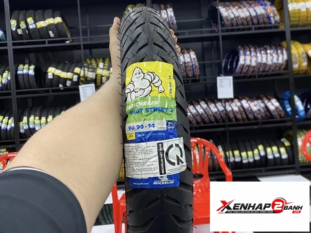 Vỏ michelin pilot street 2 9090-14 - 1