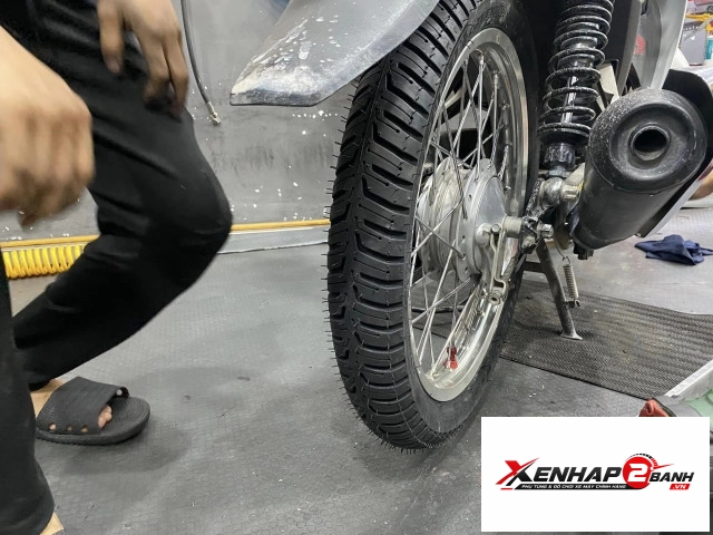 Vỏ michelin city extra có ruột 250-17 - 275-17 - 3