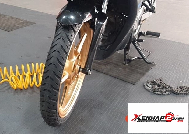 Vỏ michelin pilot street 2 size 7090-17 - 2