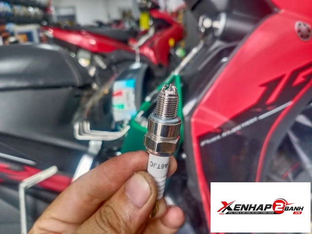 Bugi sovko 3 chấu a6tjc chân ngắn chính hãng - 4