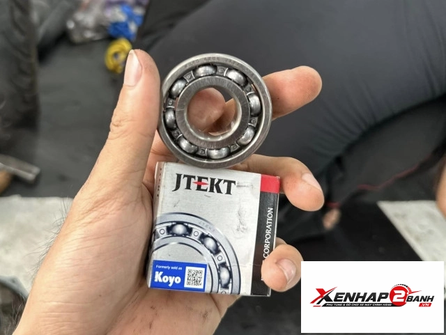 Công vệ sinh và thay bạc đạn lap xe tay ga - 4