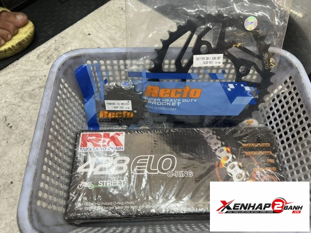 Dĩa recto 39t cho exciter 135 chính hãng - 1