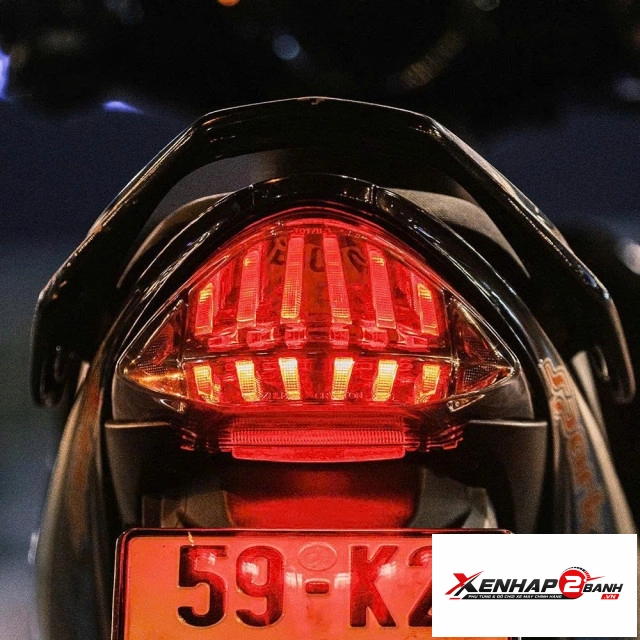 Đèn hậu crypton x135 tail cho exciter 135 2005 - 2010 chính hãng zhipat - 1