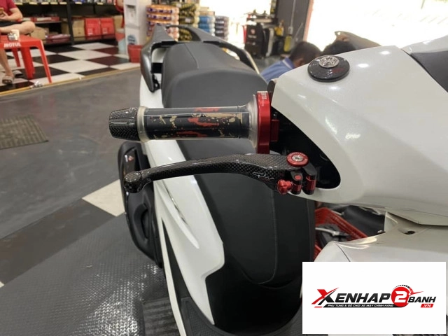 Tay thắng carbon cho honda sh 2 thắng đĩa sh 125150i sh300i sh350i - 5