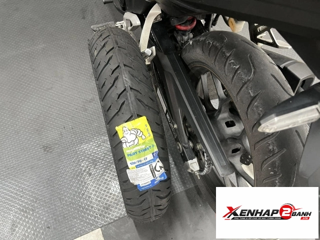 Vỏ michelin pilot street 2 size 12070-17 - 1