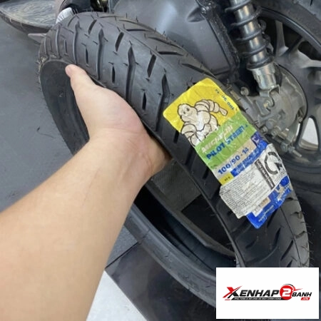 Vỏ Michelin Pilot Street 2 size 100/90-14
