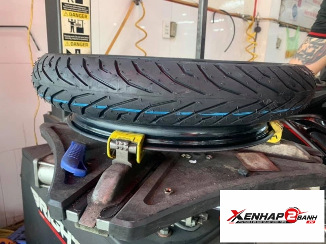 Vỏ pirelli 10080-17 angel city - 2