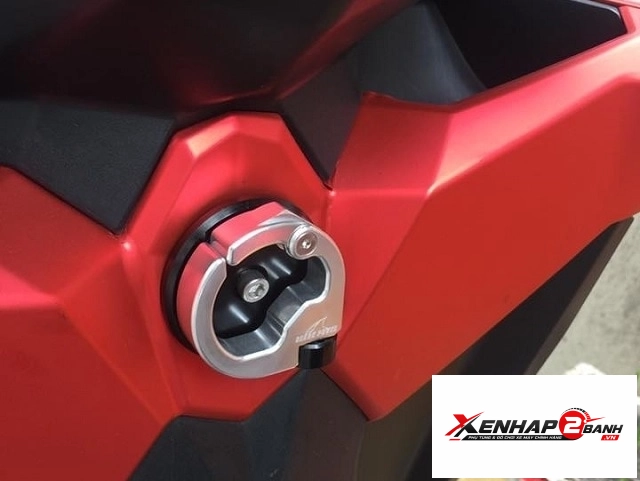 Móc treo đồ cnc shark power dành cho click vario sh - 2