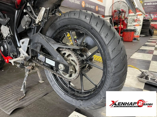 Vỏ michelin pilot street 2 size 14070-17 - 2