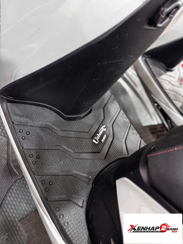 Thảm lót chân cao su cho honda sh350i - 2
