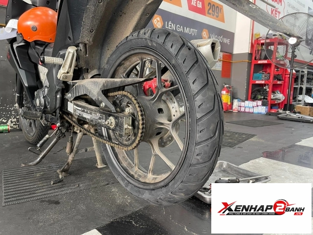 Vỏ michelin pilot street 2 size 11070-17 - 3