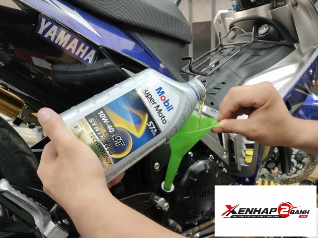 Nhớt mobil super moto 10w40 1l - 3