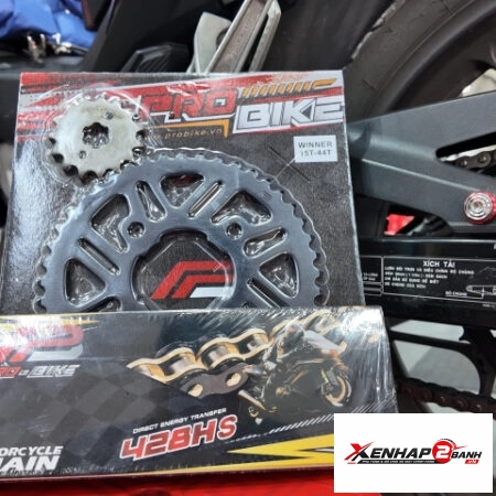 Bộ nhông sên dĩa Pro-Bike tán đúc vàng đen cho Winner (44T) 428HS