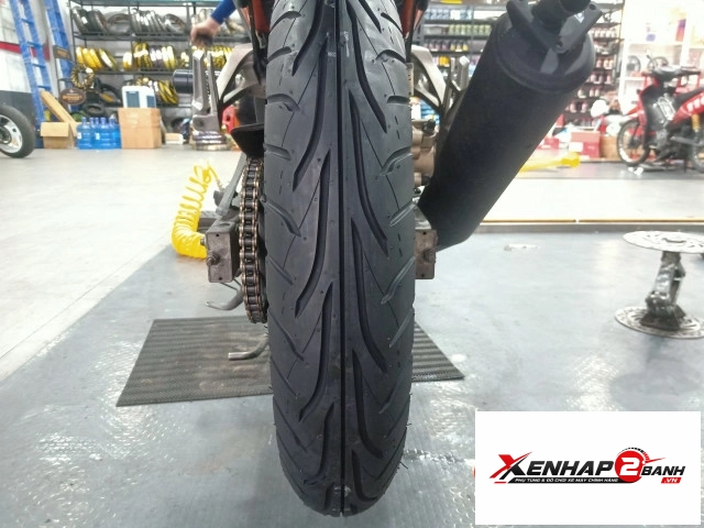 Vỏ xe dunlop gt601 size 11070-17 - 2