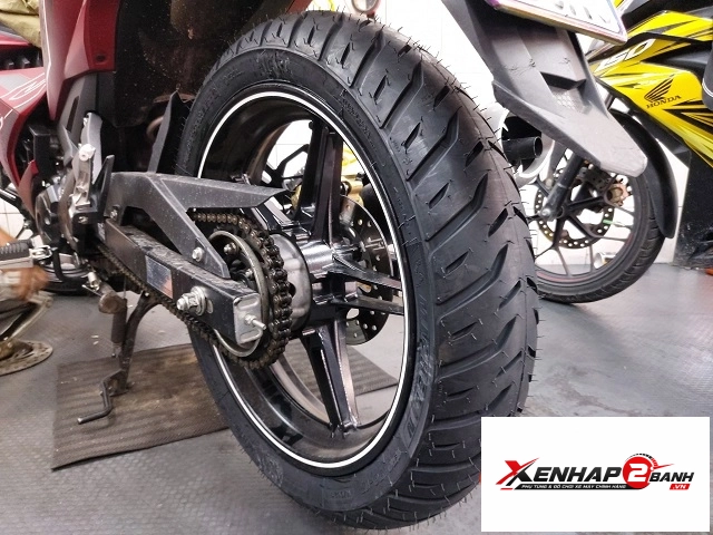 Vỏ michelin pilot street 2 size 13070-17 - 2