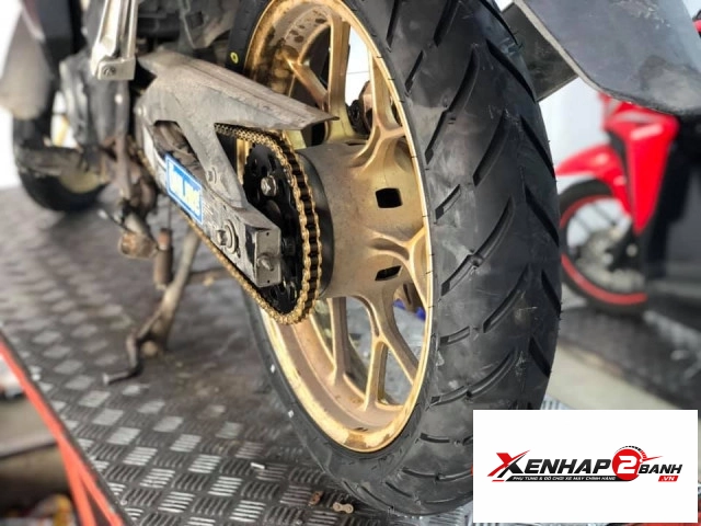 Vỏ xe dunlop d102a size 12070-17 - 4