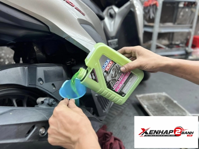 Nhớt liqui molygen scooter 10w40 1l - 3
