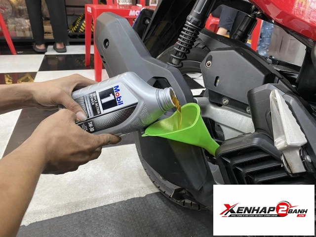 Nhớt mobil 1 5w30 1l - 3