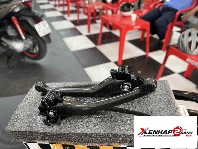 Tay thắng carbon cho honda air blade abs 2020 pcx - 1