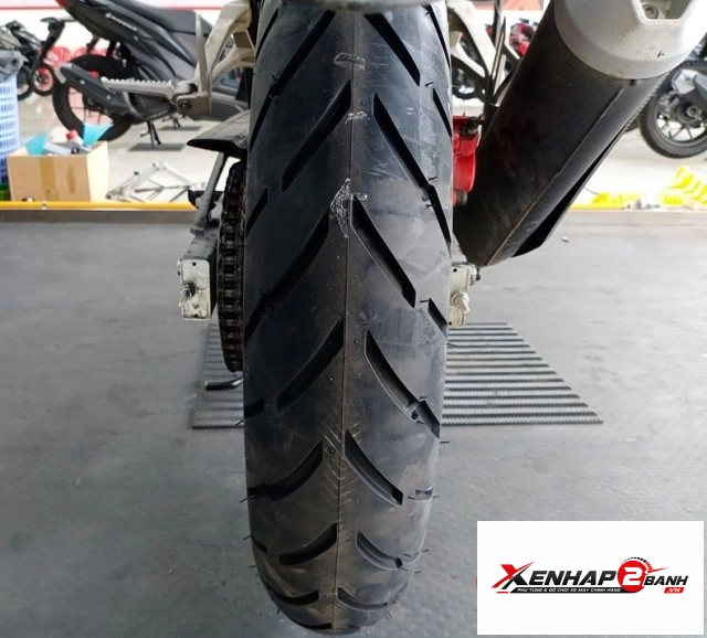 Vỏ xe dunlop d102a size 12070-17 - 3