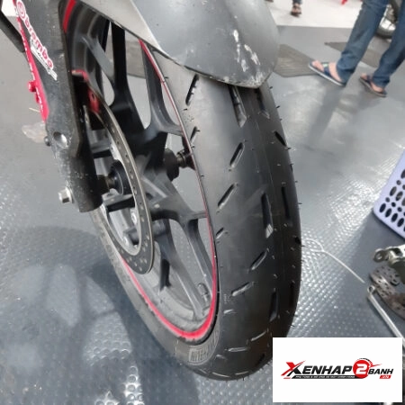 Vỏ Michelin Pilot Moto GP 90/80-17