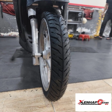 Vỏ Michelin Pilot Street 2 size 80/90-16