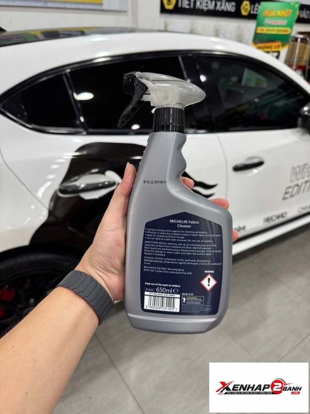 Chai vệ sinh đa năng michelin 31425 fabric cleaner dành cho ô tô - 2