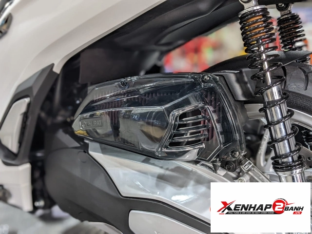 Ốp lọc gió trong suốt zhipat cho honda sh350i chính hãng - 5