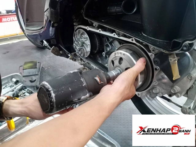 Vệ sinh nồi xe tay ga honda yamaha - 6