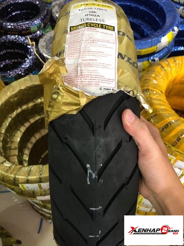 Vỏ xe dunlop d102a size 12070-17 - 1