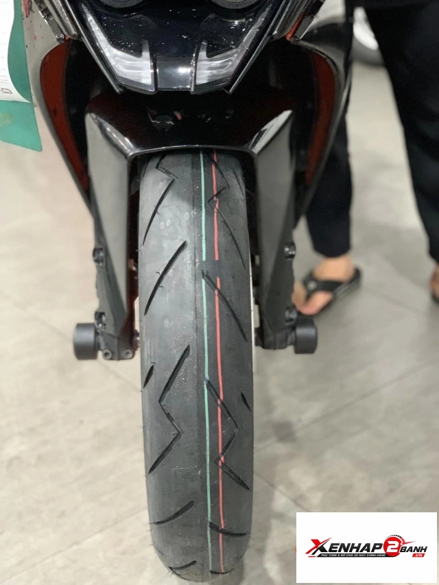 Vỏ xe champion shr78 chính hãng 11070-17 - 4