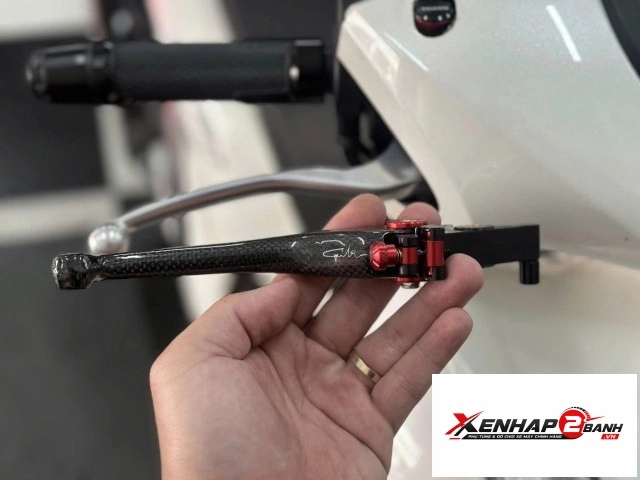 Tay thắng carbon cho honda sh 2 thắng đĩa sh 125150i sh300i sh350i - 1